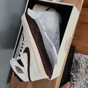 A Ma Maniere Jordan 1 size 12